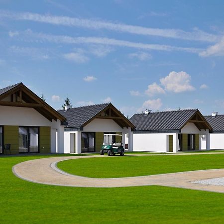 Kalinowe Pola Golf Village Niesulice Exterior photo